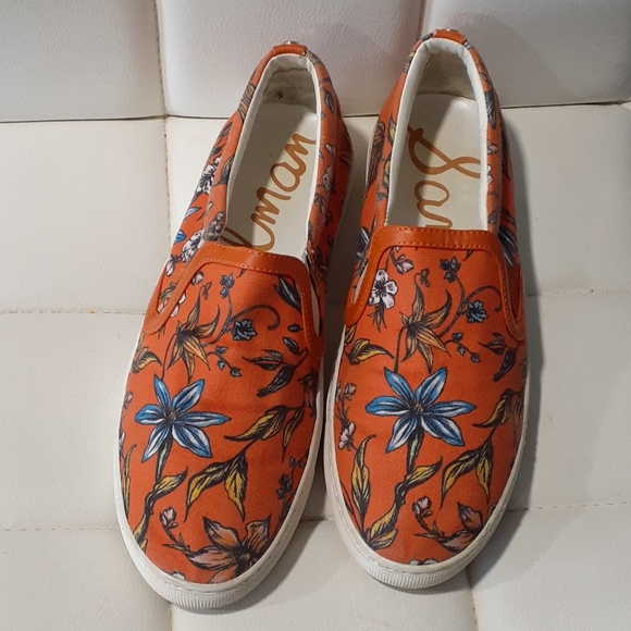 loafers slipping off